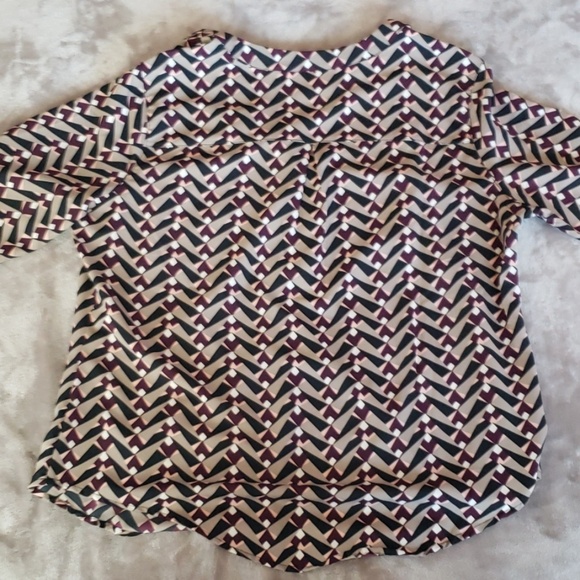 Blouse - Picture 2 of 7